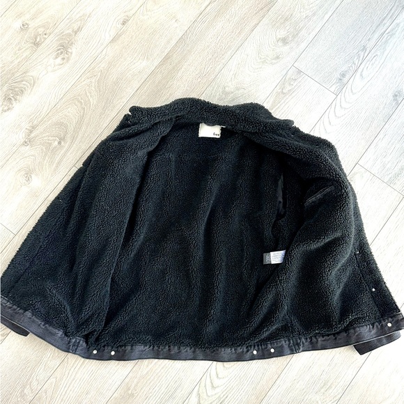 Wilfred Sherpa Lined Denim Jacket - Picture 2 of 11